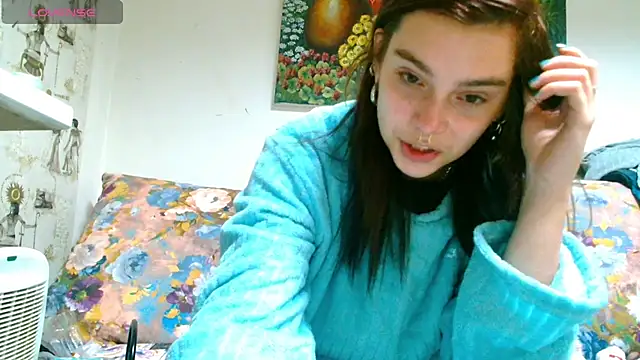 Sophie Bell online show from 03/09/25, 09:25