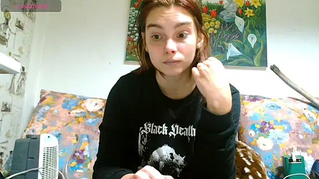 Sophie Bell online show from 03/14/25, 04:30