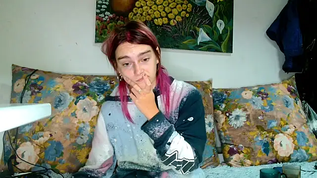 Sophie Bell online show from 10/04/25, 06:06