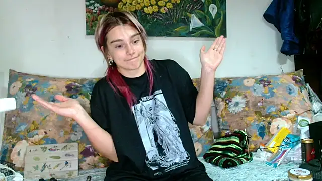 Sophie Bell online show from 10/11/25, 04:38