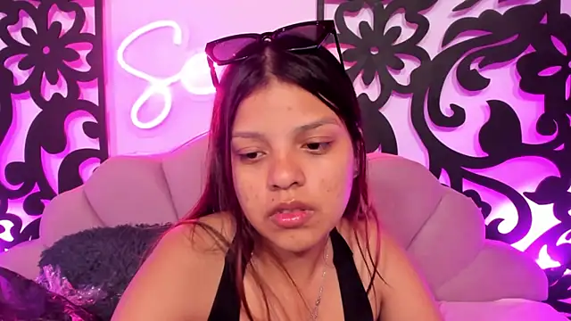 your little naughty1 online show from 01/11/25, 10:29