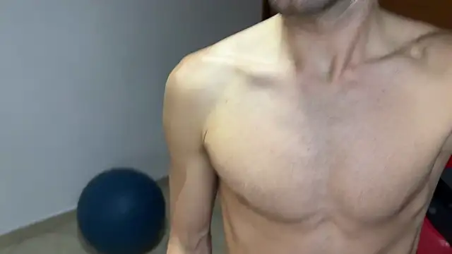 Snapshot of aquilesmade chatting on 12/05/24, 11:29 aquilesmade online show from 12/05/24, 11:29