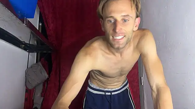 Snapshot of aquilesmade chatting on 09/24/25, 10:07 aquilesmade online show from 09/24/25, 10:07