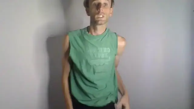 Snapshot of aquilesmade chatting on 10/30/25, 12:34 aquilesmade online show from 10/30/25, 12:34