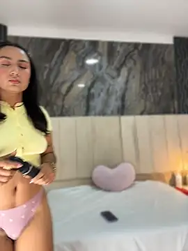 lia sofiia online show from 07/11/26, 09:12