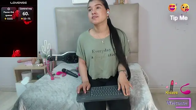 SophiaMeyerst online show from 07/09/26, 02:54