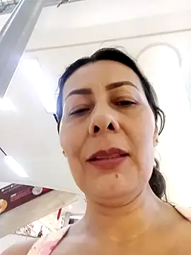 Mia-funny20 online show from 01/17/25, 10:34