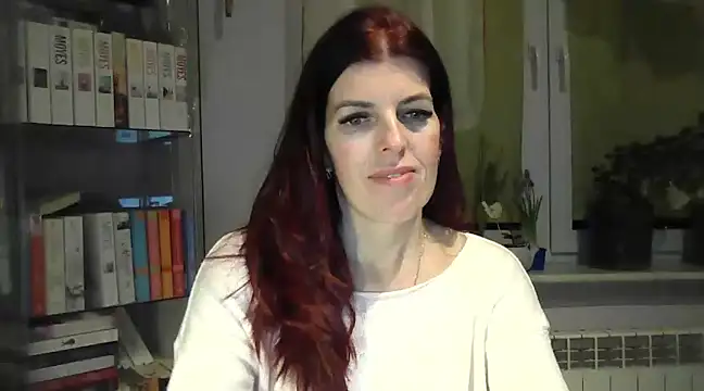 SophieLux82 online show from 02/18/25, 09:53