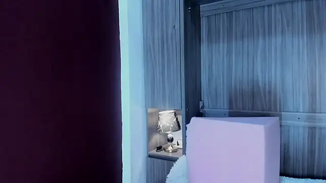 valerymeyerr online show from 04/07/26, 11:54