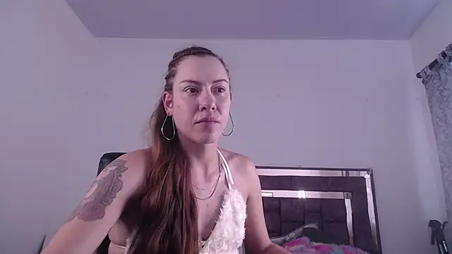 alejandrafitt online show from 01/14/25, 08:15