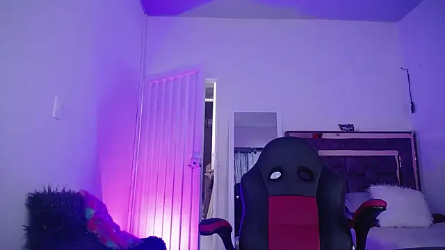 alejandrafitt online show from 10/22/25, 09:25