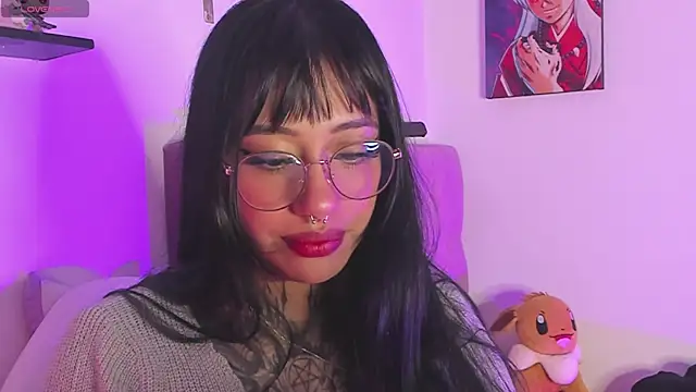 Snapshot of Akari1_Mischief chatting on 12/06/24, 10:08 Akari1 Mischief online show from 12/06/24, 10:08