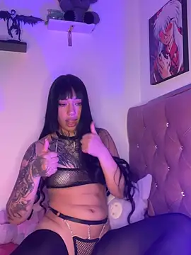 Snapshot of Akari1_Mischief chatting on 03/16/25, 05:03 Akari1 Mischief online show from 03/16/25, 05:03