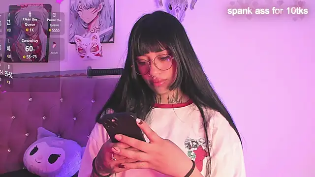 Snapshot of Akari1_Mischief chatting on 03/21/25, 04:49 Akari1 Mischief online show from 03/21/25, 04:49