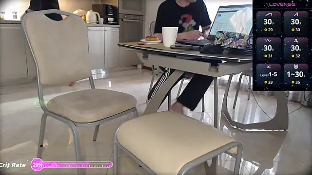 xxx lovers xxx online show from 04/08/26, 07:08