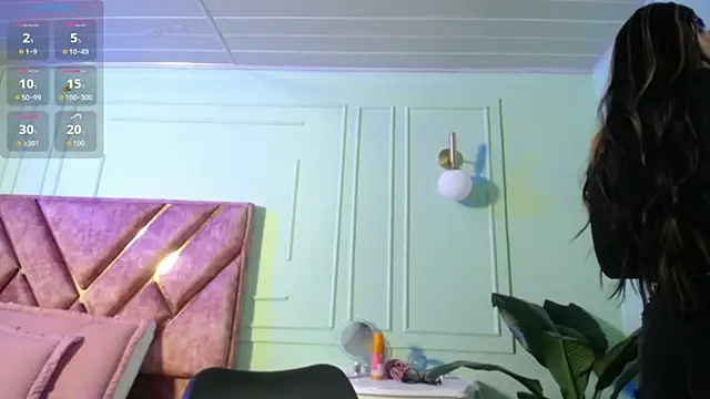 Layna cold online show from 11/27/25, 12:29