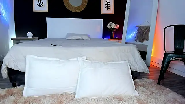 VioletPaket online show from 01/06/26, 11:47