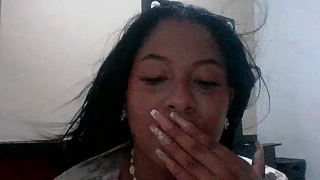 Kitra New online show from 03/05/26, 07:10