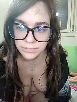 Miachan LaGattinaVogliosa online show from 02/15/26, 01:31