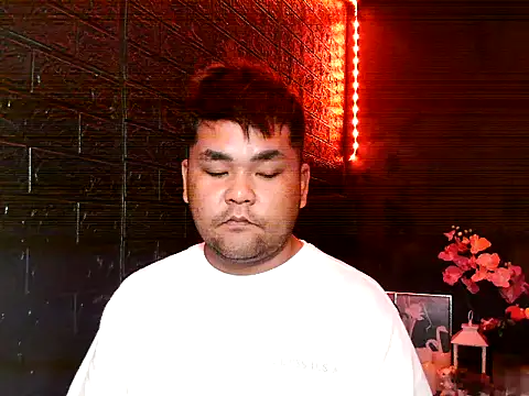 Snapshot of sydneyken chatting on 11/14/25, 02:32 sydneyken online show from 11/14/25, 02:32