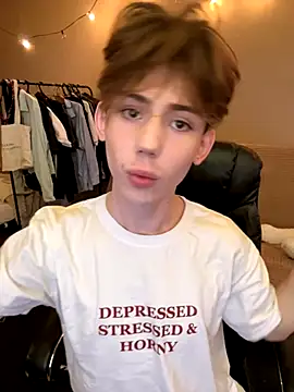 Snapshot of Ohnosashaa chatting on 11/08/25, 01:33 Ohnosashaa online show from 11/08/25, 01:33