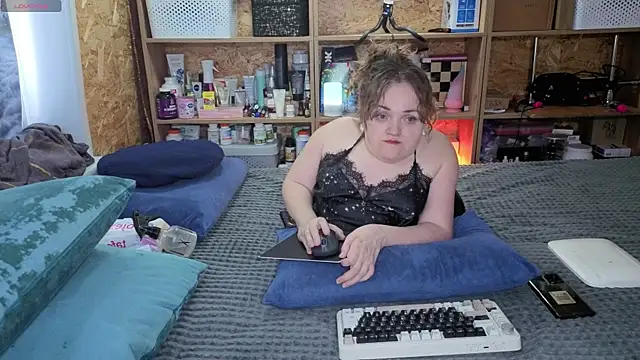 MiniNatalie online show from 02/20/26, 09:21