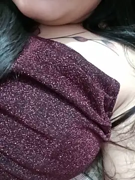 Snapshot of SHUBHI880 chatting on 06/19/26, 07:28 SHUBHI880 online show from 06/19/26, 07:28