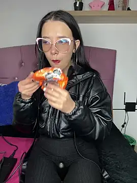 Isabella 21x online show from 03/18/25, 01:42