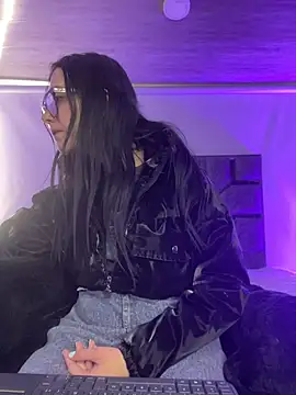 Isabella 21x online show from 07/08/26, 12:42