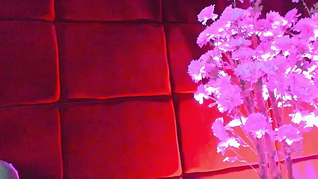 Alexxa online show from 10/14/25, 06:03