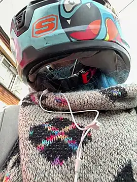 Lunapage online show from 02/11/25, 01:09