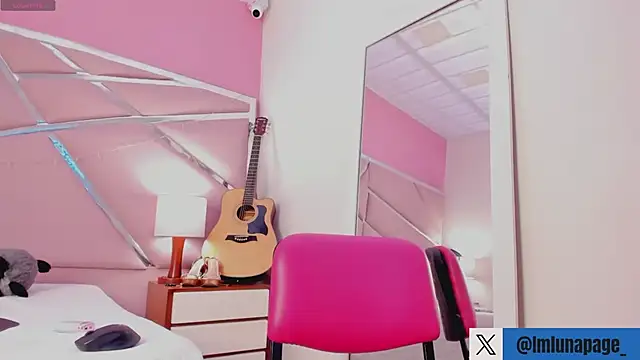 Lunapage online show from 02/12/25, 05:16