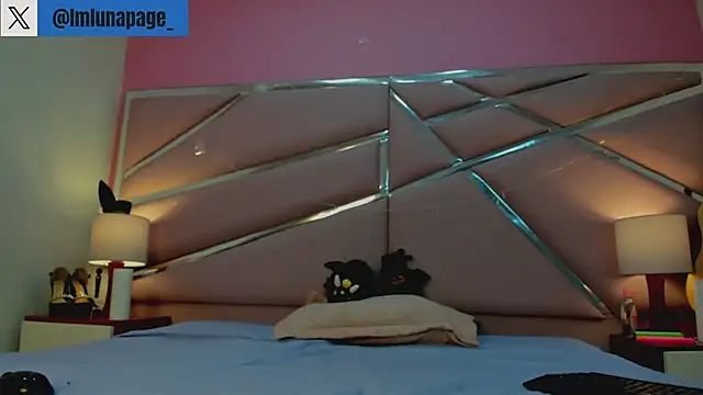 Lunapage online show from 02/20/25, 02:02