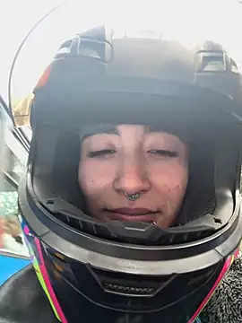 Lunapage online show from 03/04/25, 01:06