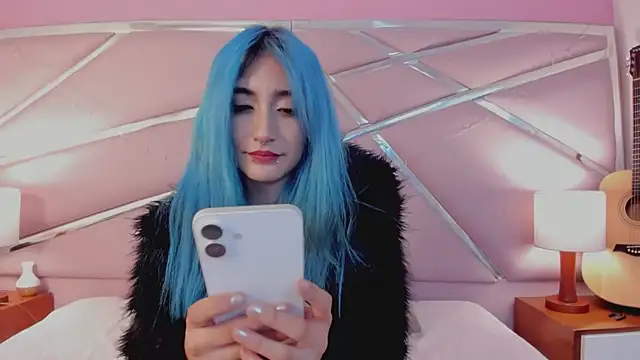 Lunapage online show from 03/17/25, 01:08