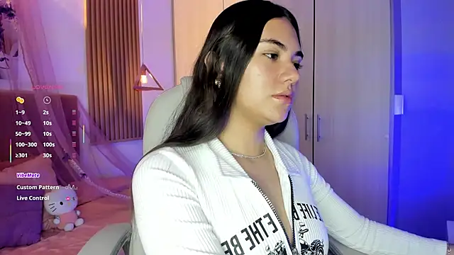 mia nevaeh online show from 02/21/26, 08:21