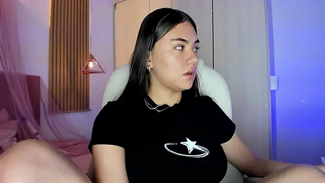 mia nevaeh online show from 02/26/26, 08:52