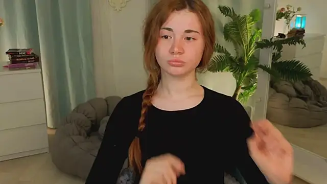 Freckle Diyana online show from 06/01/26, 02:02