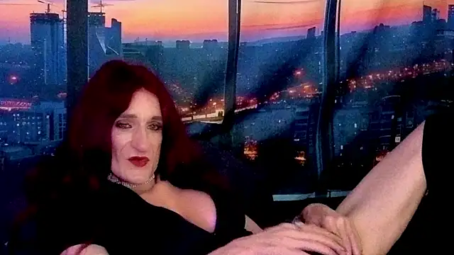 LuvNuk online show from 09/18/25, 06:15