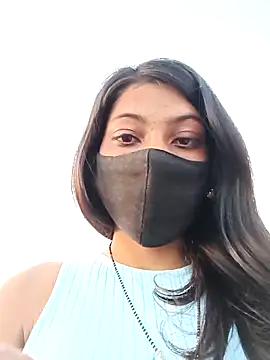 Snapshot of Noorkhatoon chatting on 03/03/25, 12:27 Noorkhatoon online show from 03/03/25, 12:27