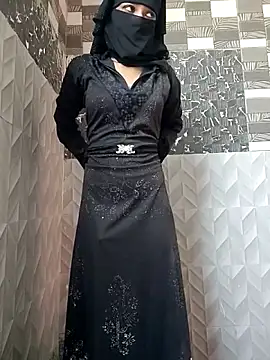 Snapshot of Noorkhatoon chatting on 09/14/25, 02:33 Noorkhatoon online show from 09/14/25, 02:33