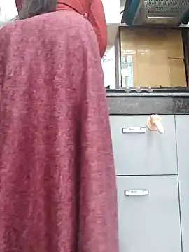 Manpreet kaur21 online show from 12/15/24, 12:49