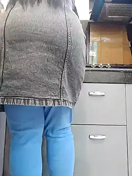 Manpreet kaur21 online show from 01/17/25, 12:21