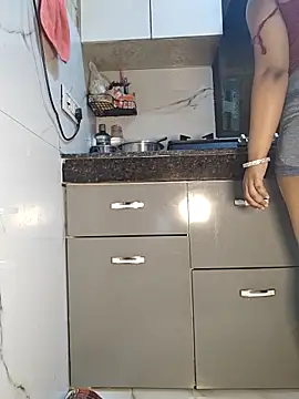 Manpreet kaur21 online show from 04/18/26, 05:44