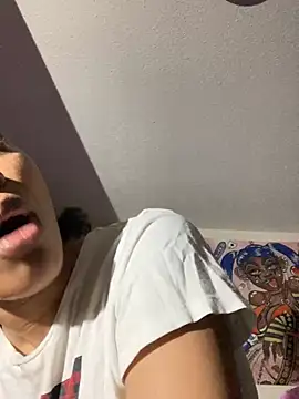 KimiAqua online show from 03/03/25, 12:37