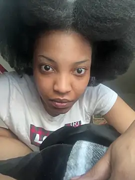 KimiAqua online show from 03/03/25, 12:16