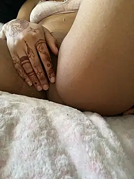 KimiAqua online show from 03/18/25, 04:26