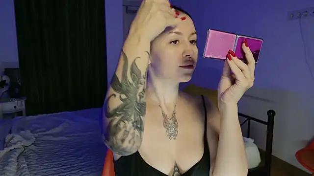 VioletCatt online show from 01/09/26, 06:49