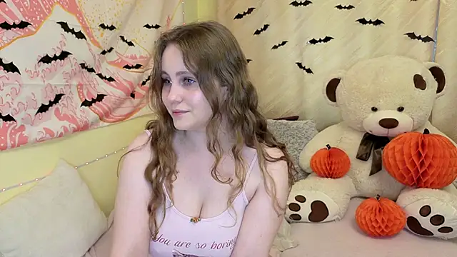 Snapshot of Sellya_Houston chatting on 10/16/25, 02:18 Sellya Houston online show from 10/16/25, 02:18
