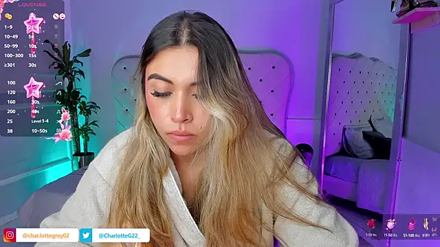 Snapshot of charlotte__grey chatting on 01/14/25, 01:26 charlotte grey online show from 01/14/25, 01:26